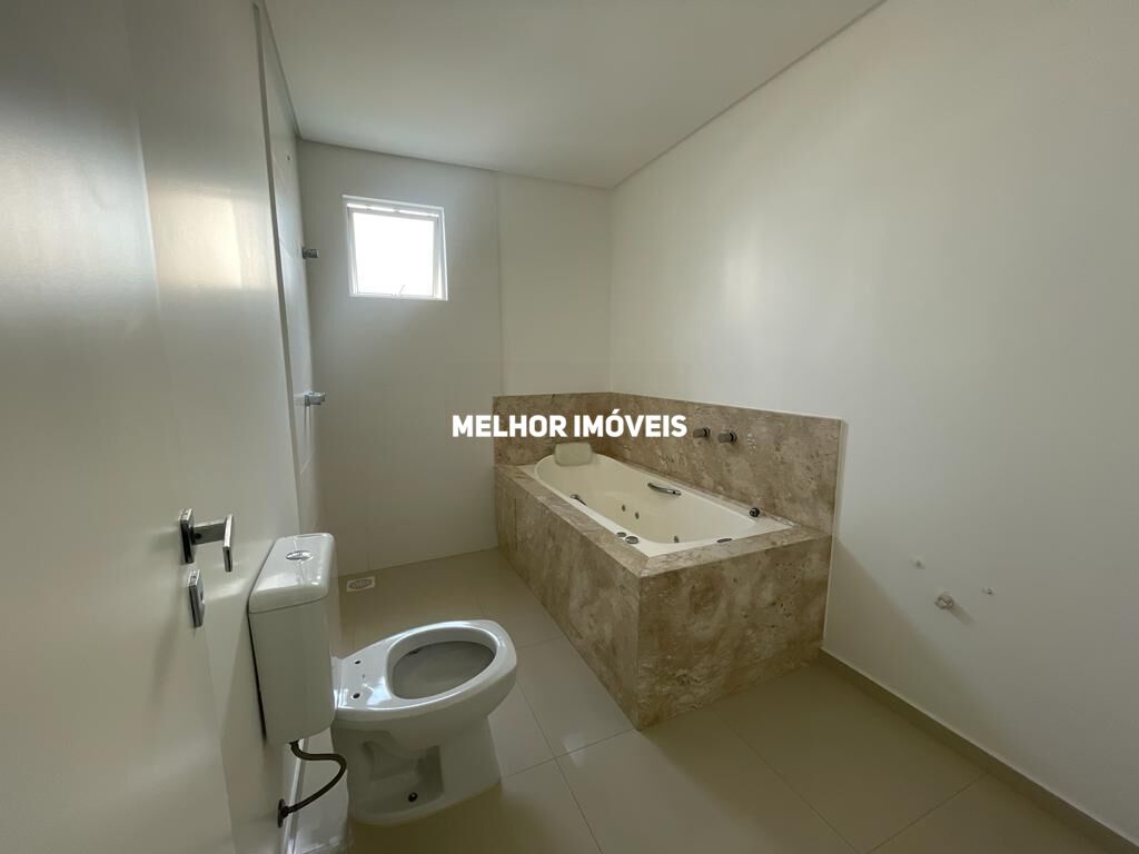 Apartamento à venda com 3 quartos, 159m² - Foto 11