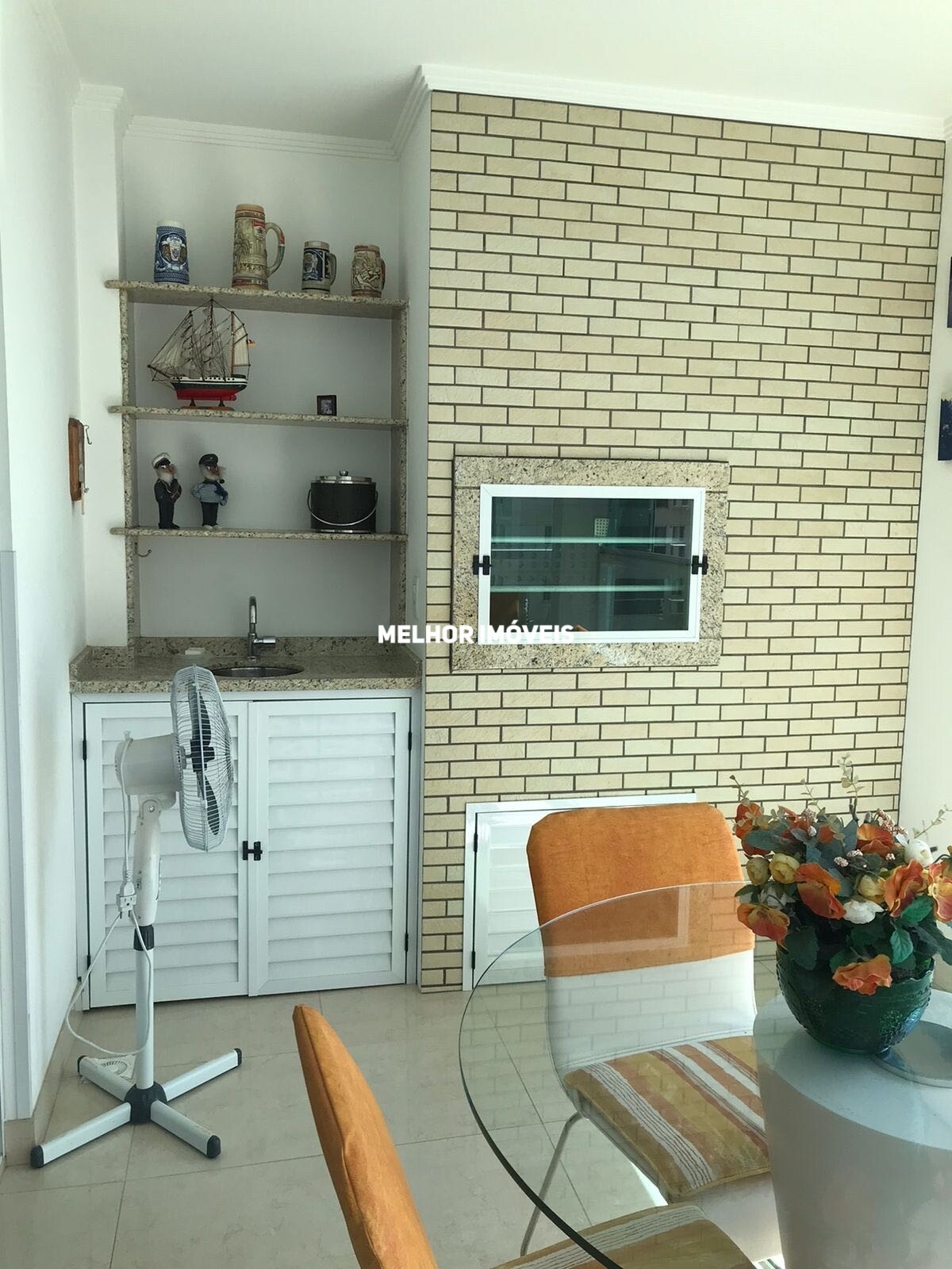 Apartamento à venda com 2 quartos, 85m² - Foto 2