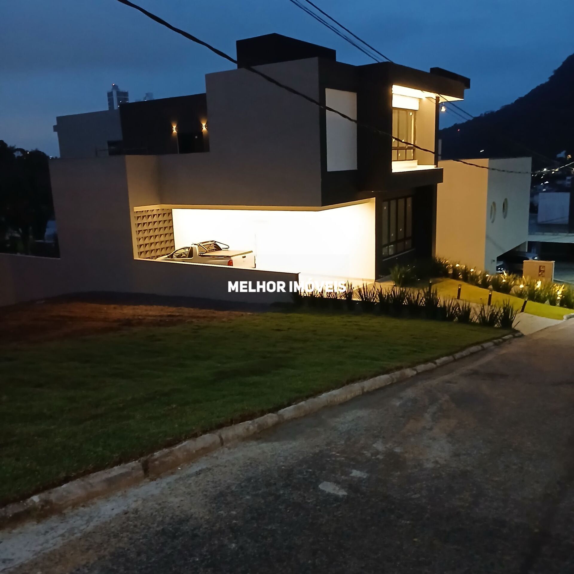 Casa, 4 quartos, 390 m² - Foto 4