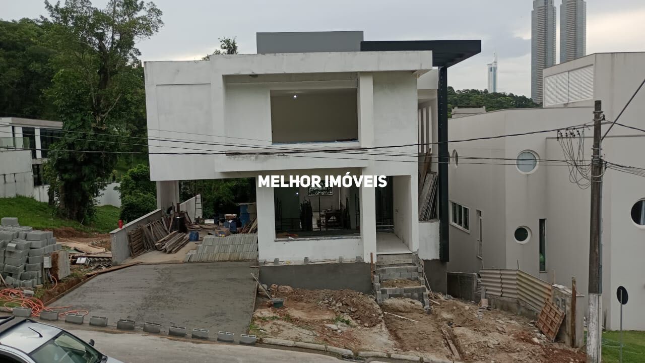 Casa à venda com 4 quartos, 390m² - Foto 3