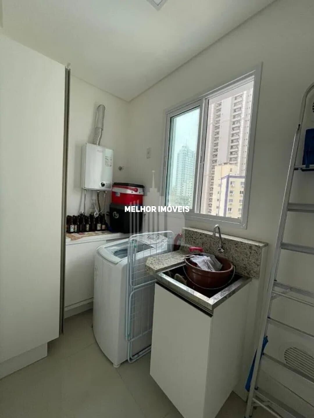 Apartamento à venda com 3 quartos, 121m² - Foto 14