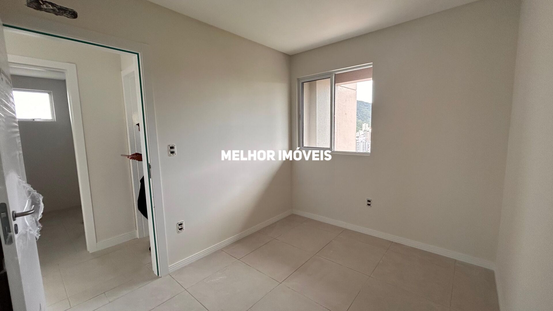 Apartamento à venda com 2 quartos, 63m² - Foto 11