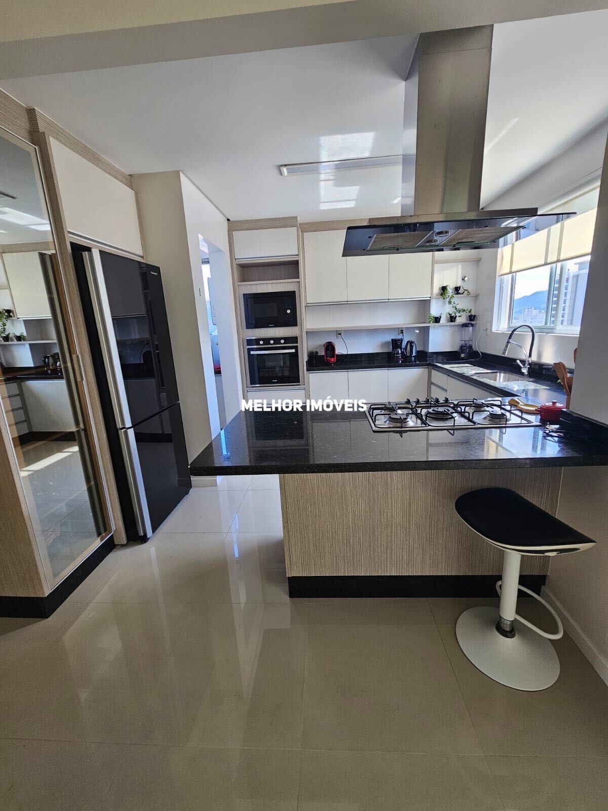 Cobertura à venda com 4 quartos, 246m² - Foto 11