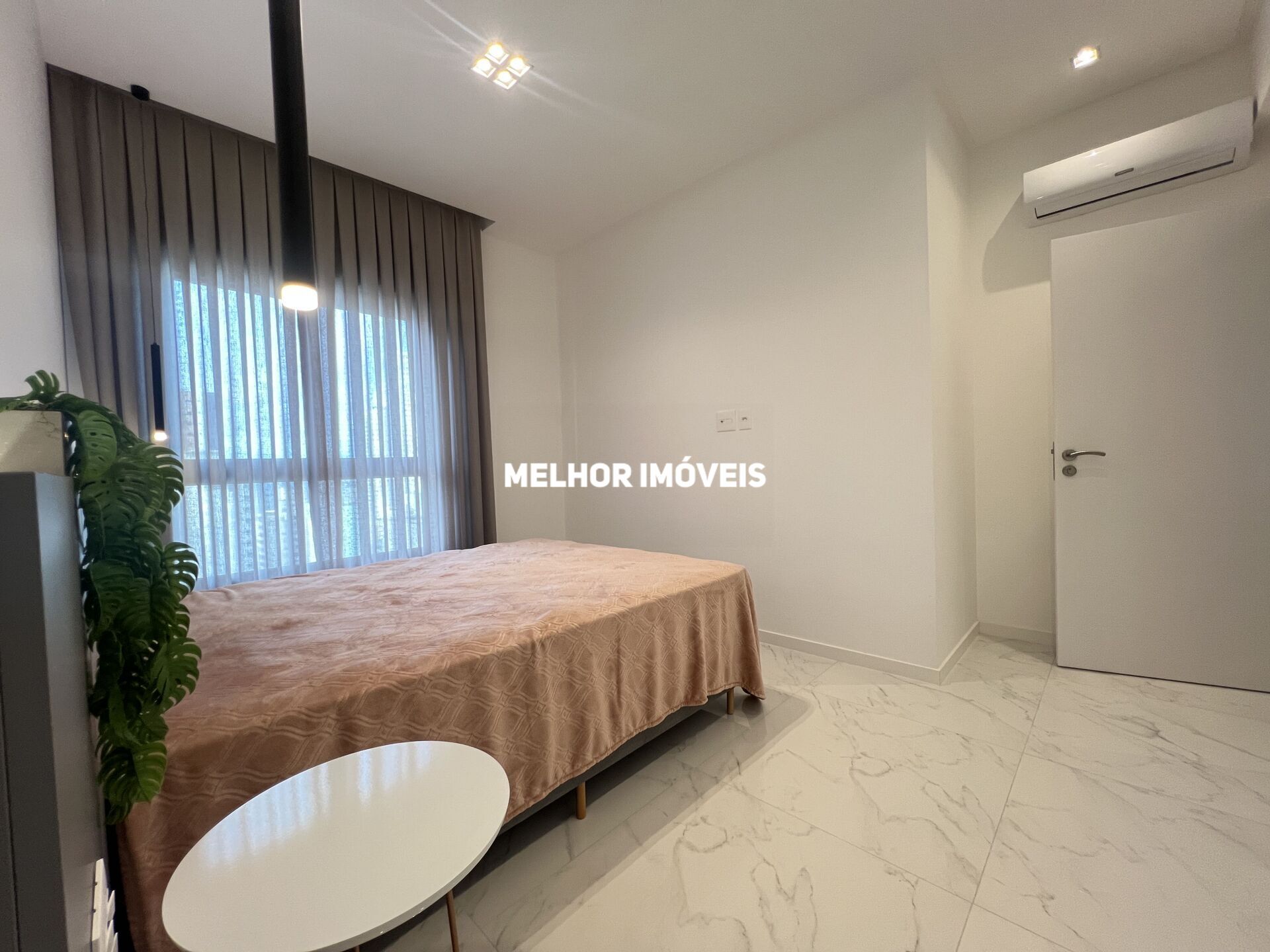 Apartamento à venda com 3 quartos, 133m² - Foto 13