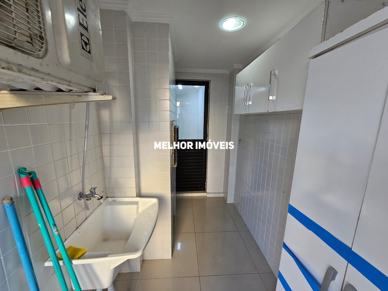 Apartamento à venda com 3 quartos, 99m² - Foto 6