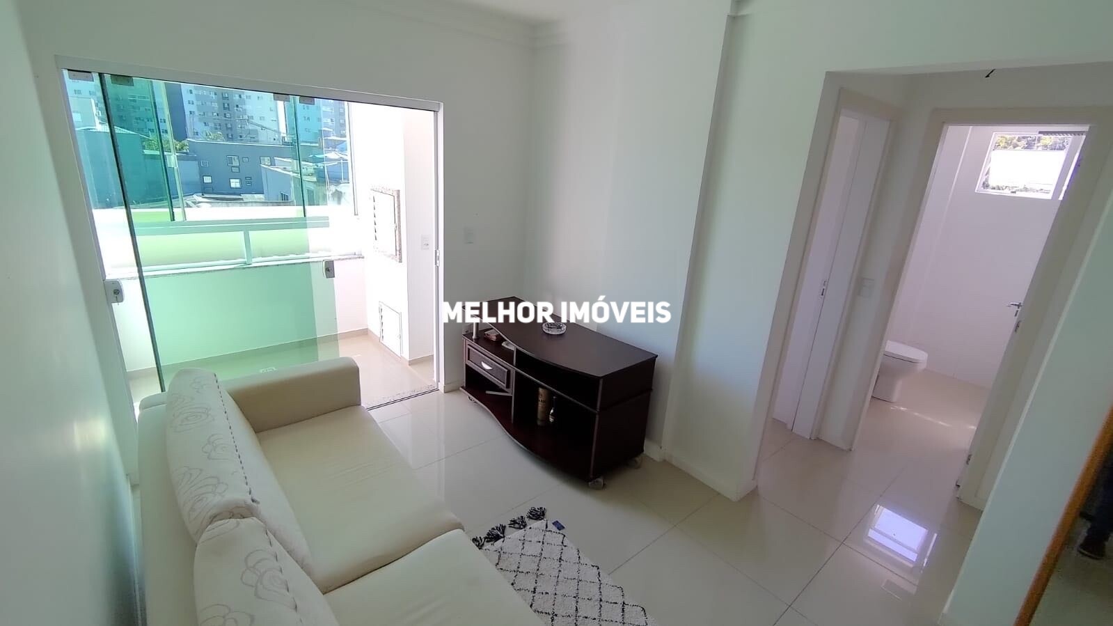 Apartamento à venda com 2 quartos, 67m² - Foto 15