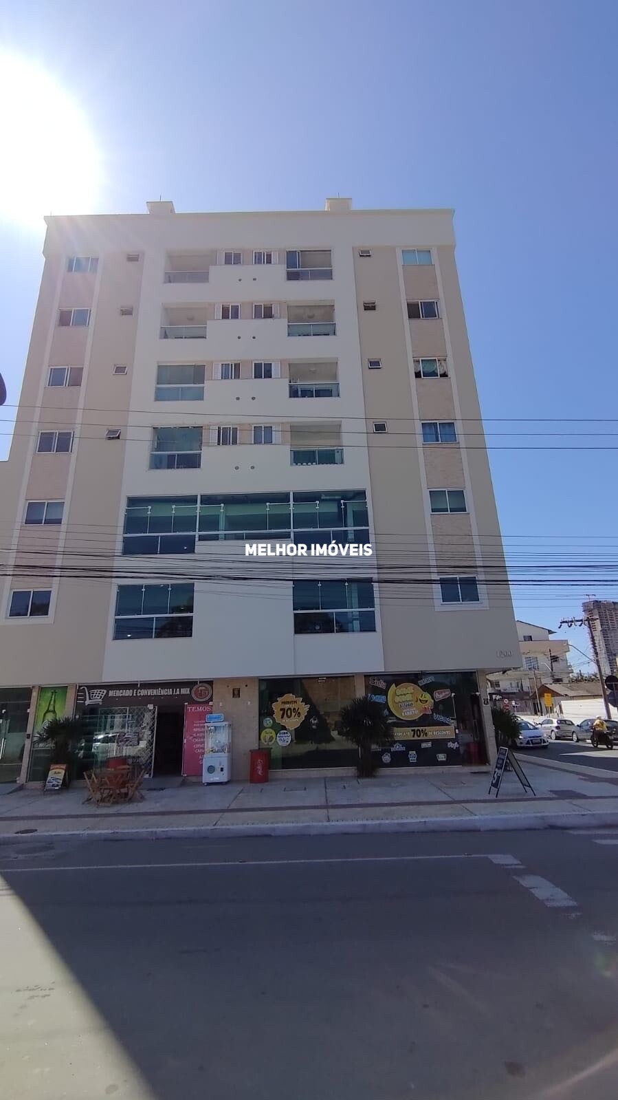 Apartamento à venda com 2 quartos, 67m² - Foto 1