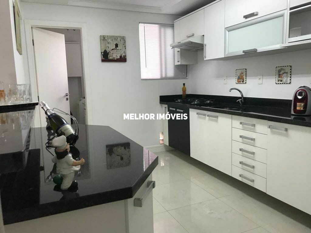 Apartamento à venda com 3 quartos, 123m² - Foto 8