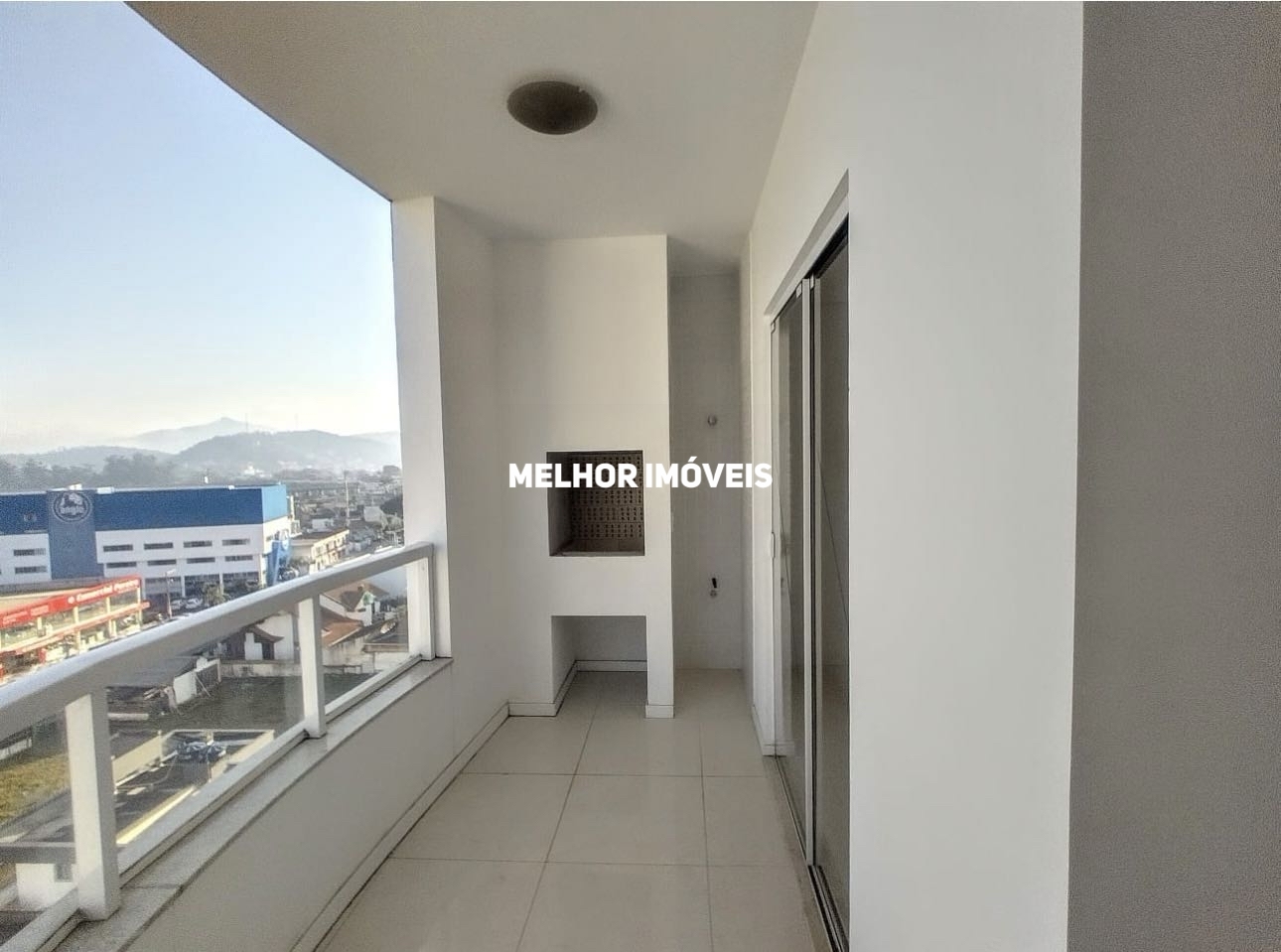 Apartamento à venda com 2 quartos, 77m² - Foto 4