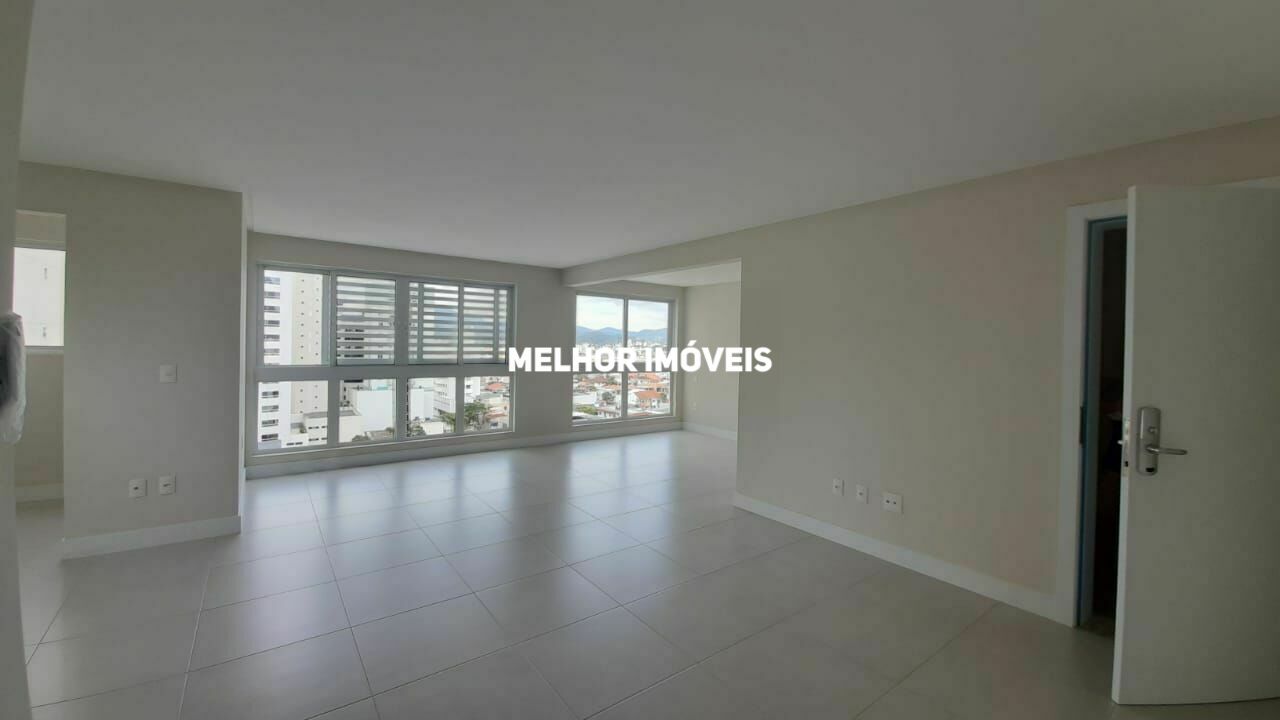 Apartamento à venda com 2 quartos, 93m² - Foto 1