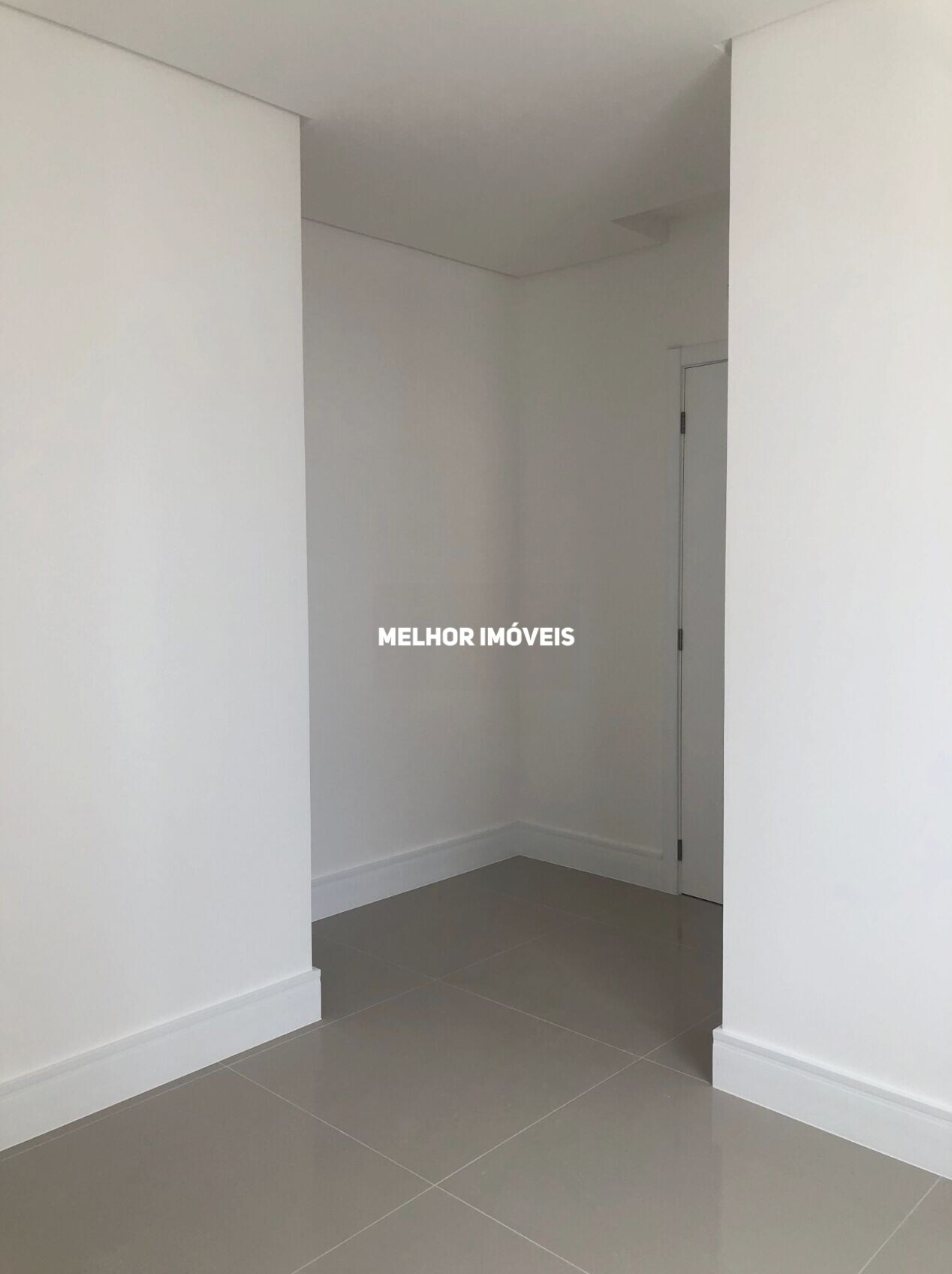 Apartamento à venda com 3 quartos, 116m² - Foto 12