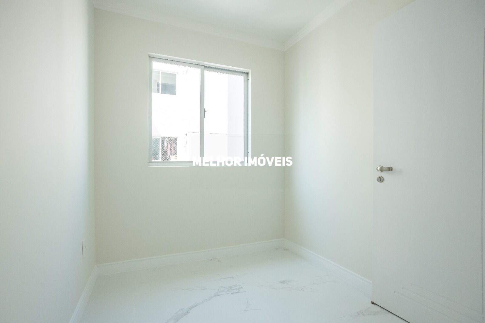 Apartamento à venda com 3 quartos, 119m² - Foto 19