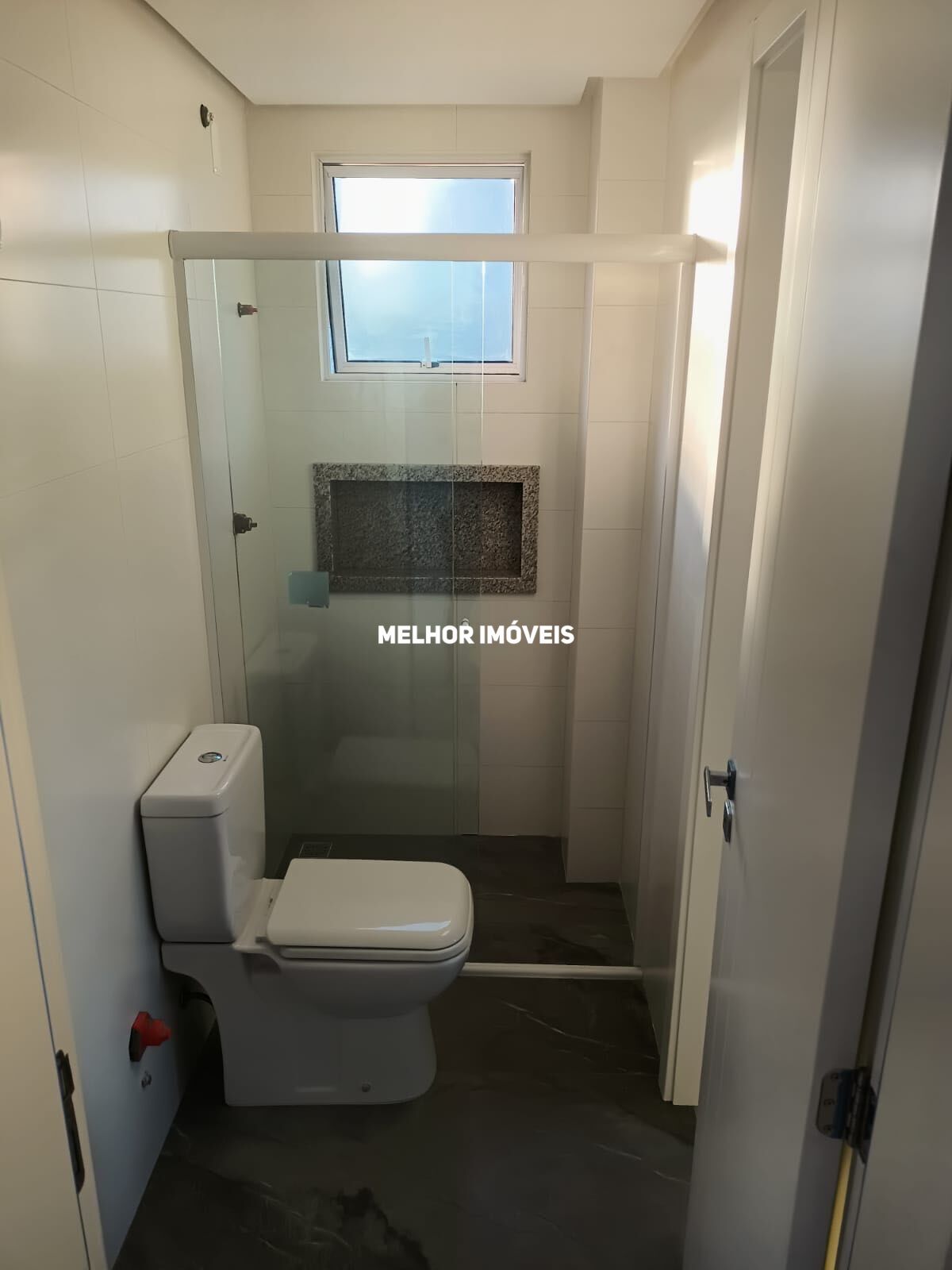 Apartamento à venda com 2 quartos, 60m² - Foto 2