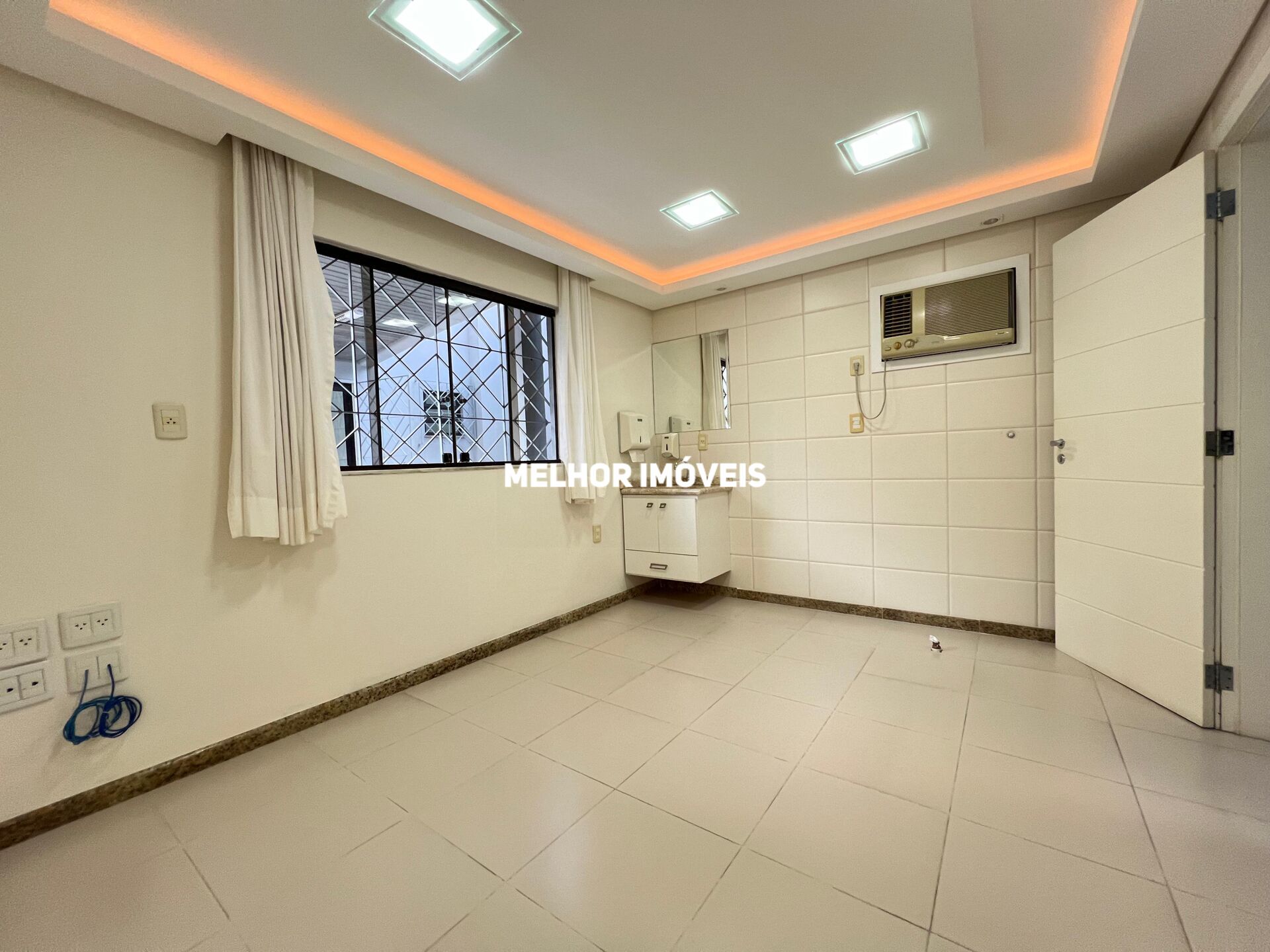 Casa, 5 quartos, 288 m² - Foto 15