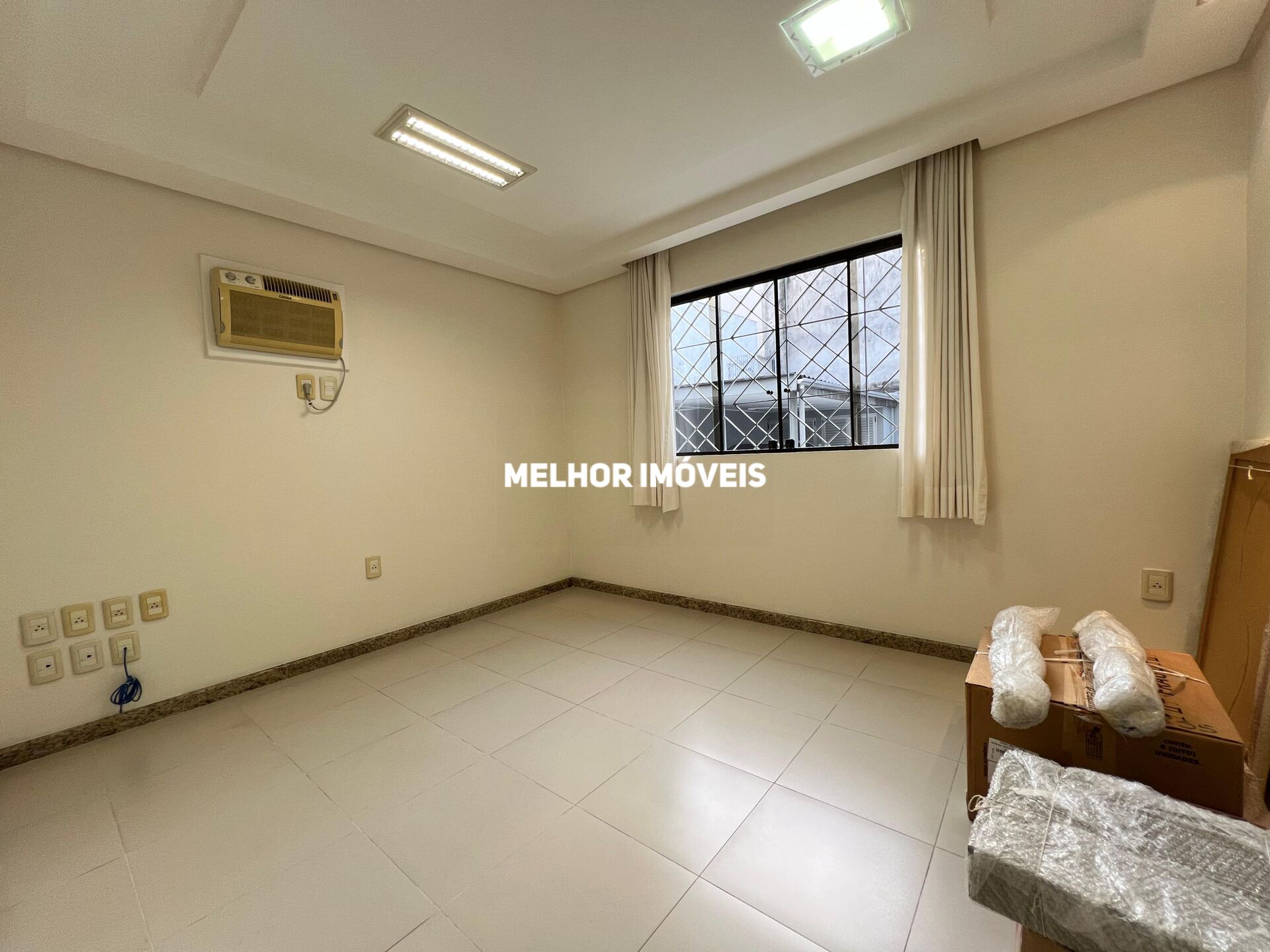 Casa, 5 quartos, 288 m² - Foto 17