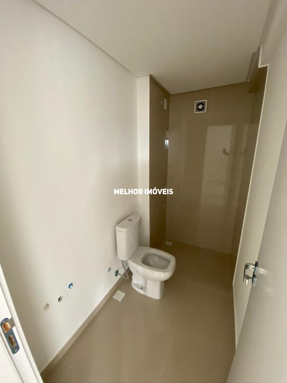 Apartamento à venda com 3 quartos, 75m² - Foto 17