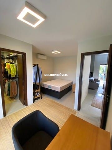 Casa à venda com 2 quartos, 204m² - Foto 7