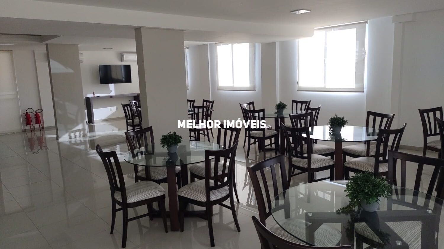 Apartamento à venda com 2 quartos, 62m² - Foto 16