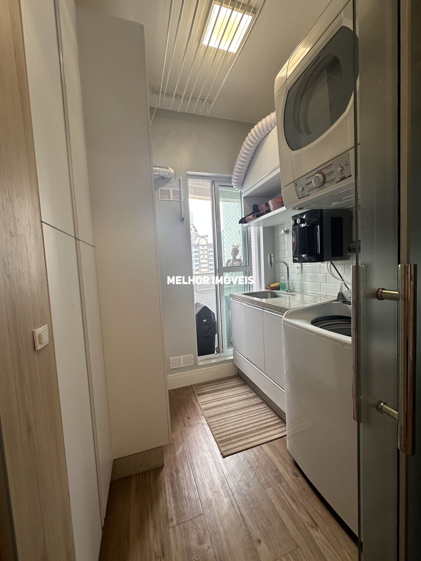 Apartamento à venda com 3 quartos, 137m² - Foto 35