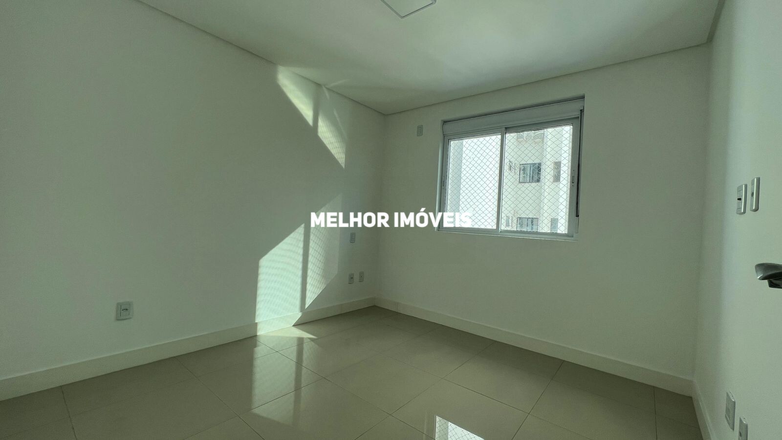 Apartamento à venda com 4 quartos, 154m² - Foto 23