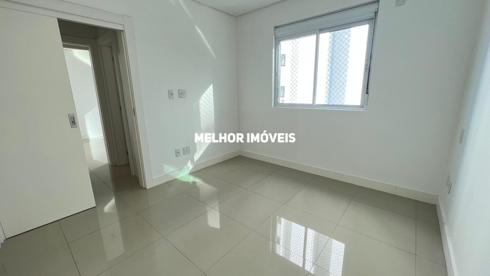 Apartamento à venda com 4 quartos, 154m² - Foto 19