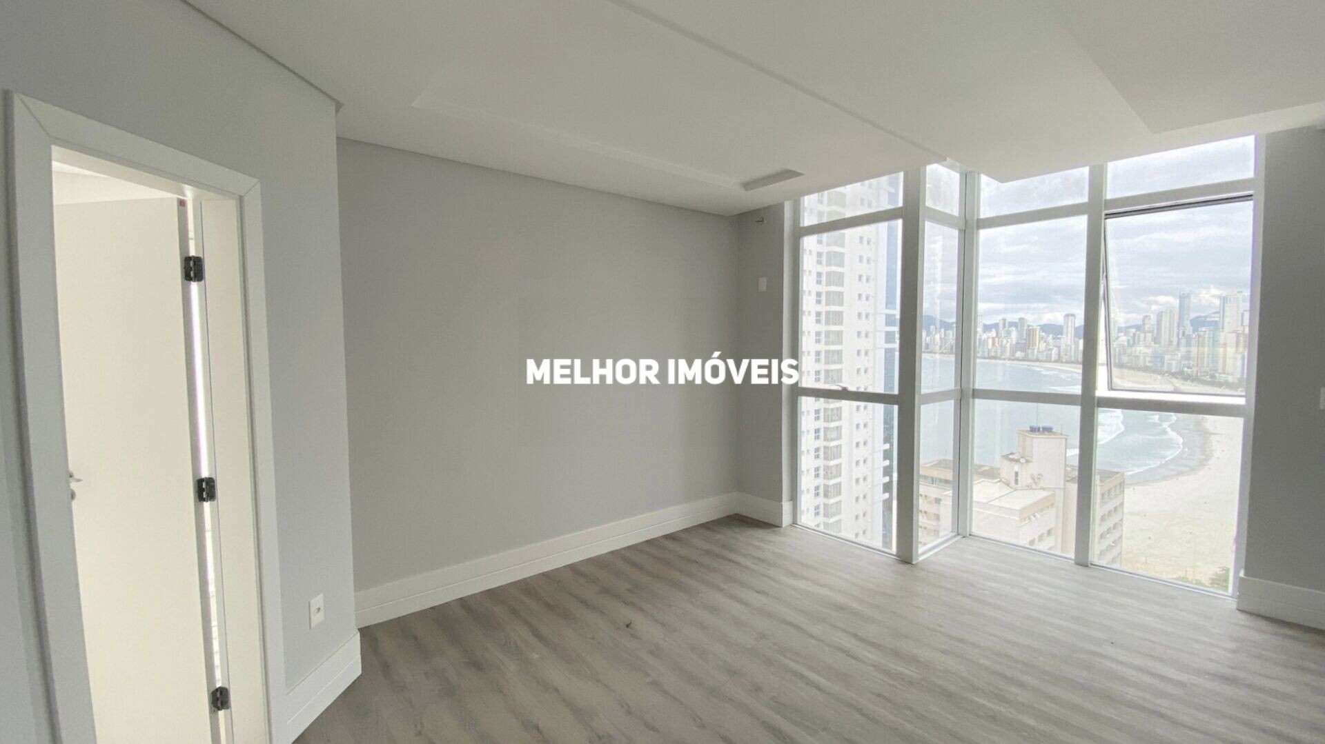 Apartamento à venda com 3 quartos, 133m² - Foto 11