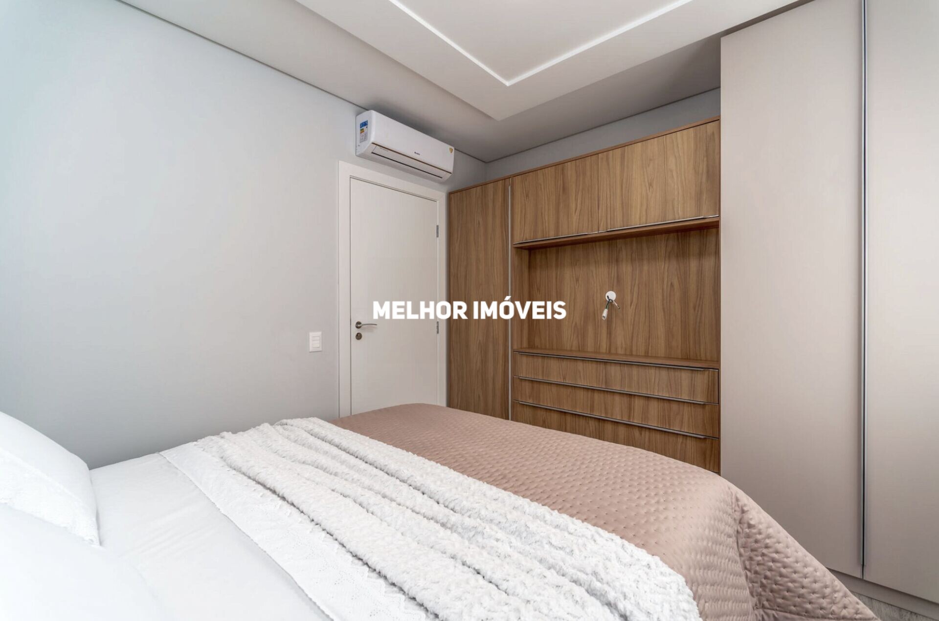 Apartamento à venda com 3 quartos, 133m² - Foto 21