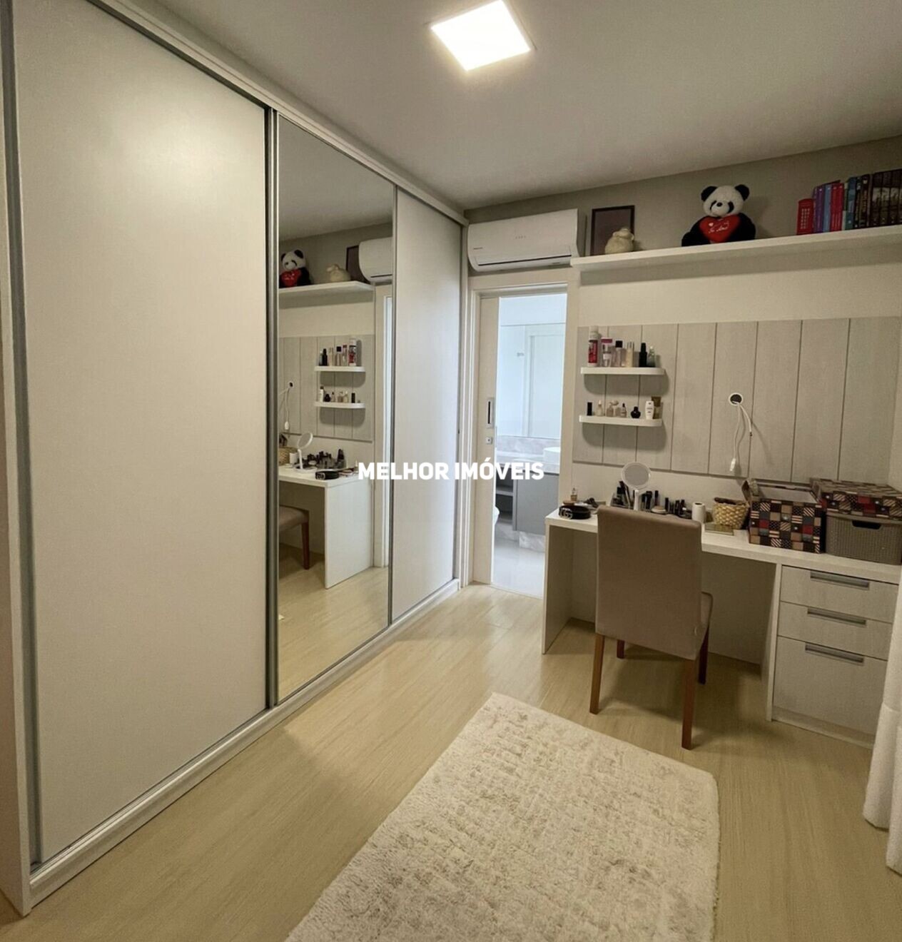 Apartamento à venda com 3 quartos, 137m² - Foto 10