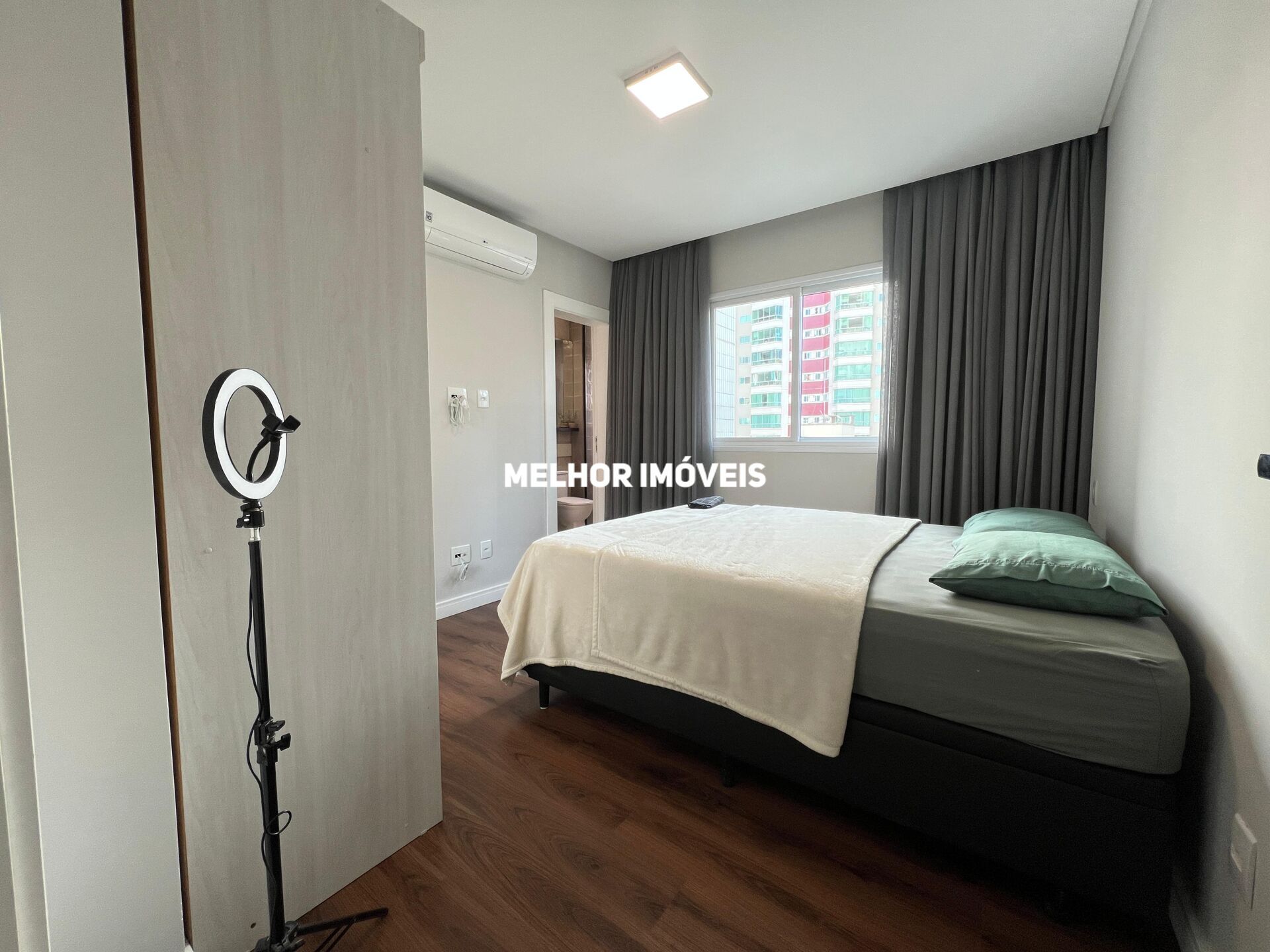 Apartamento à venda com 3 quartos, 136m² - Foto 26