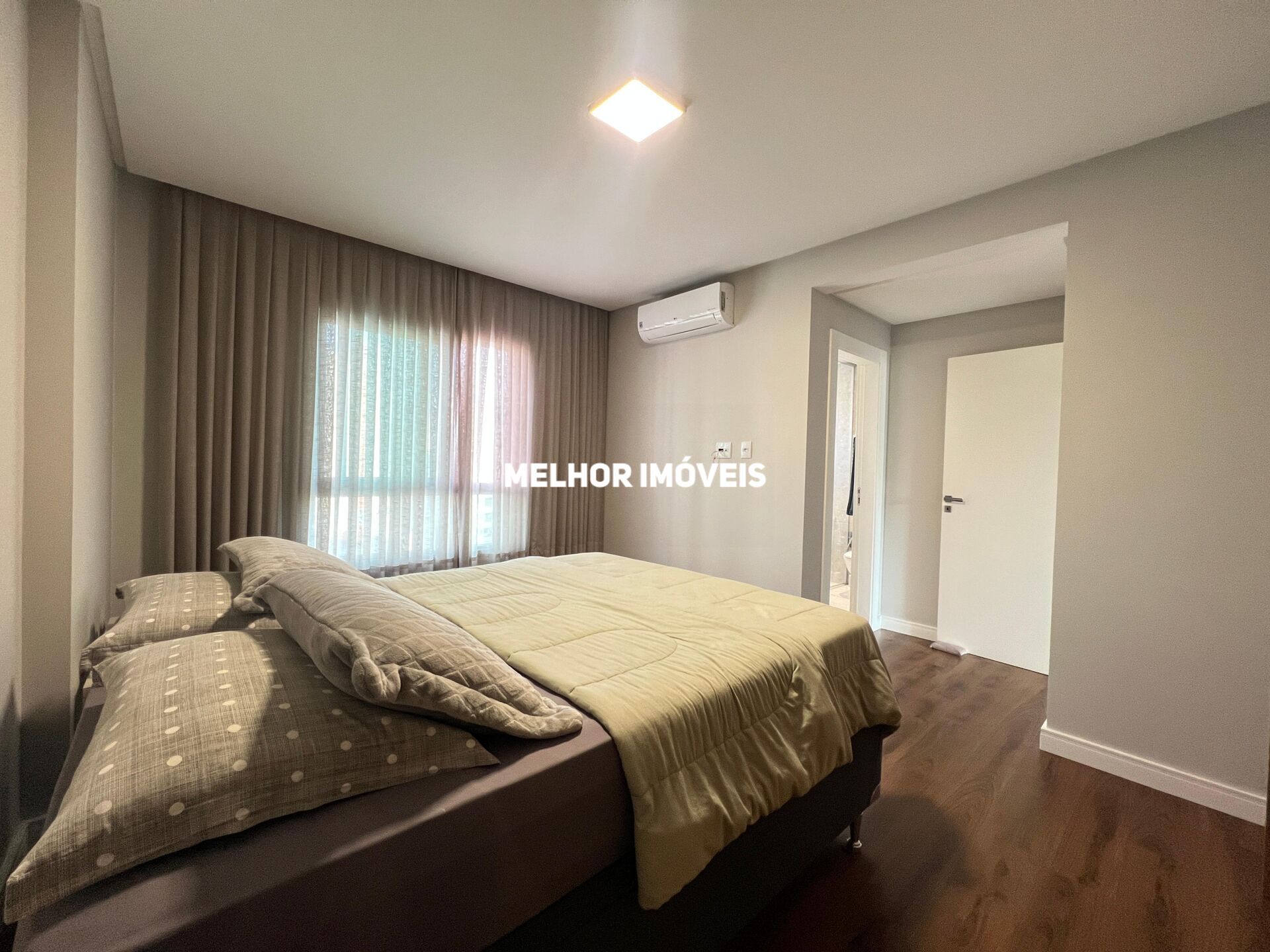 Apartamento à venda com 3 quartos, 136m² - Foto 22