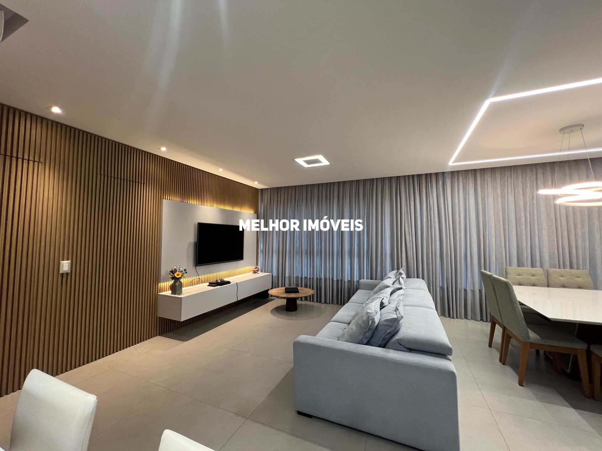 Apartamento à venda com 3 quartos, 136m² - Foto 8