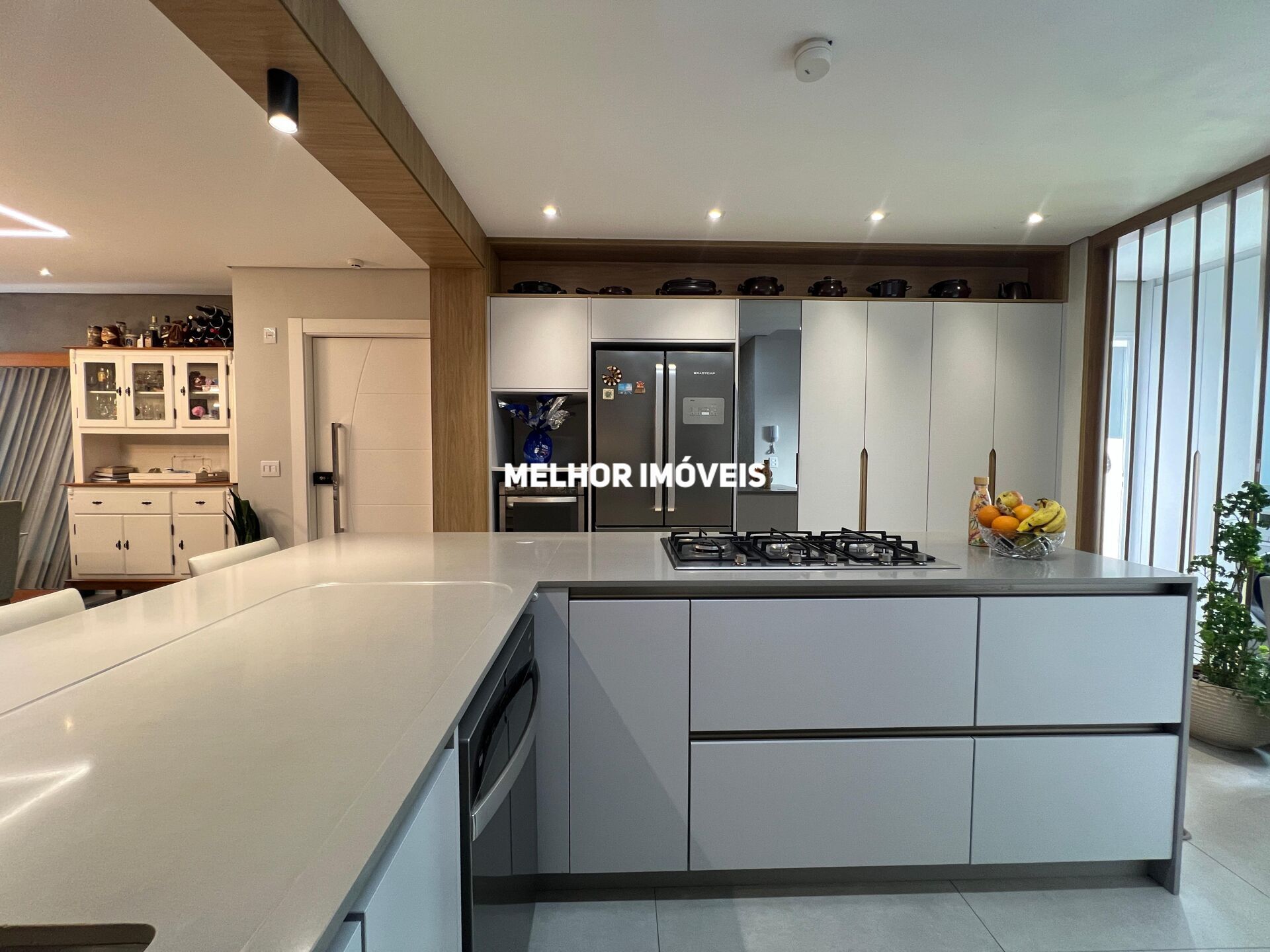 Apartamento à venda com 3 quartos, 136m² - Foto 12
