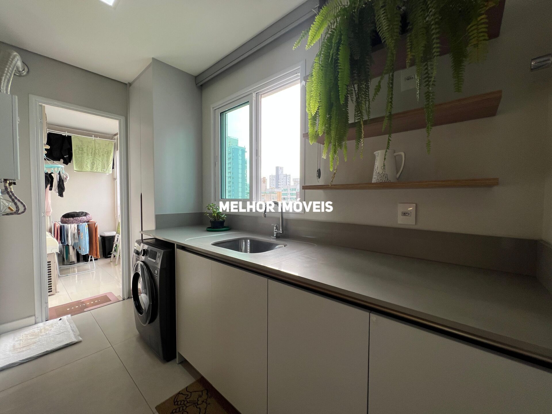 Apartamento à venda com 3 quartos, 136m² - Foto 18