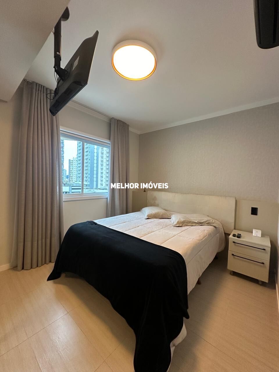 Apartamento à venda com 3 quartos, 105m² - Foto 4