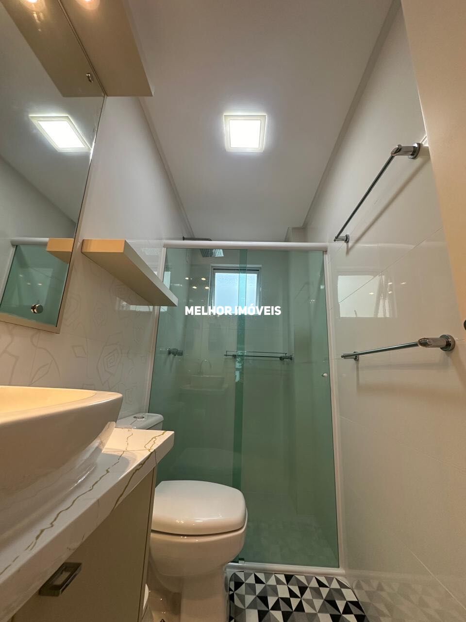 Apartamento à venda com 3 quartos, 105m² - Foto 13