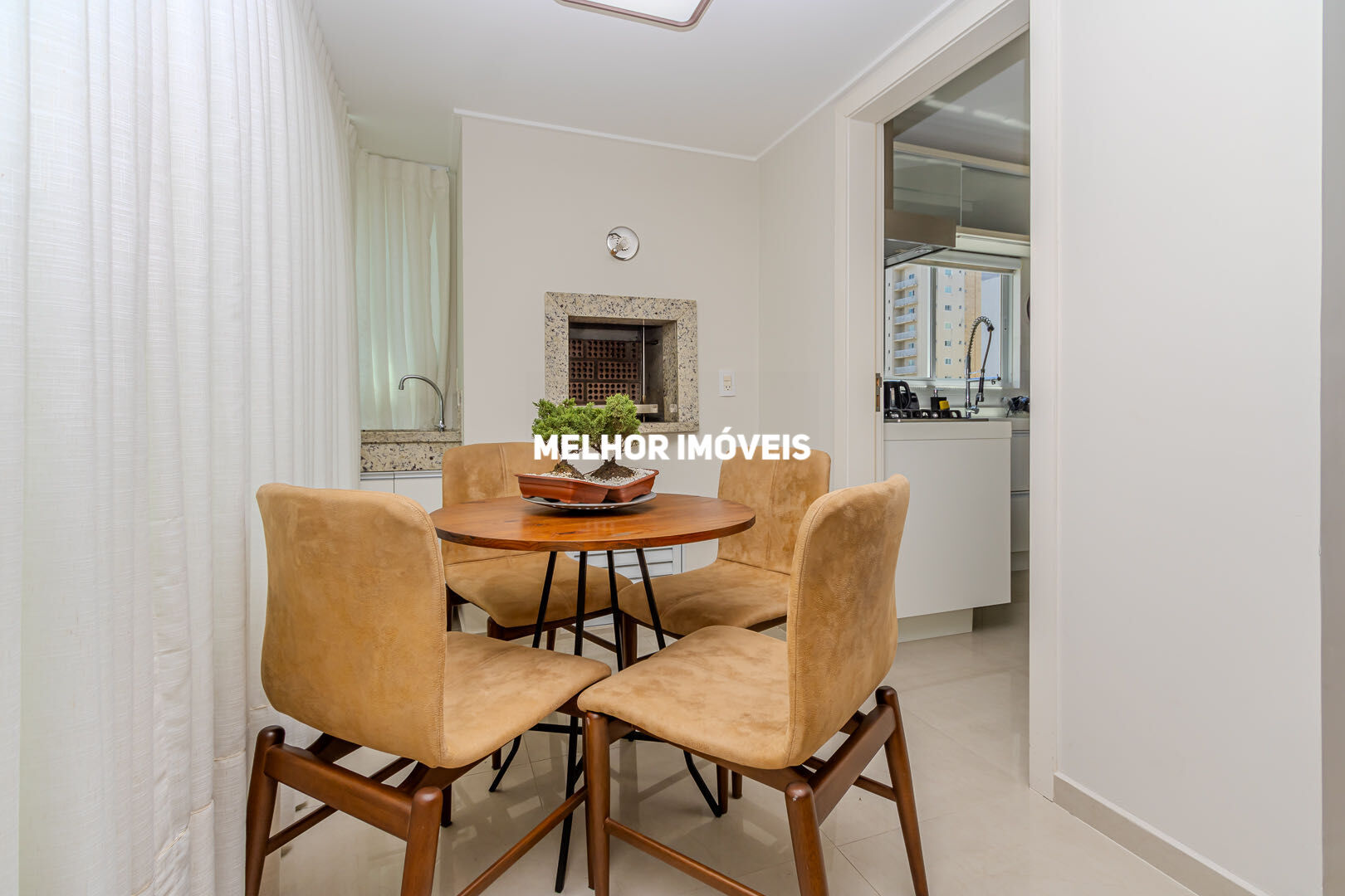 Apartamento, 3 quartos, 105 m² - Foto 2
