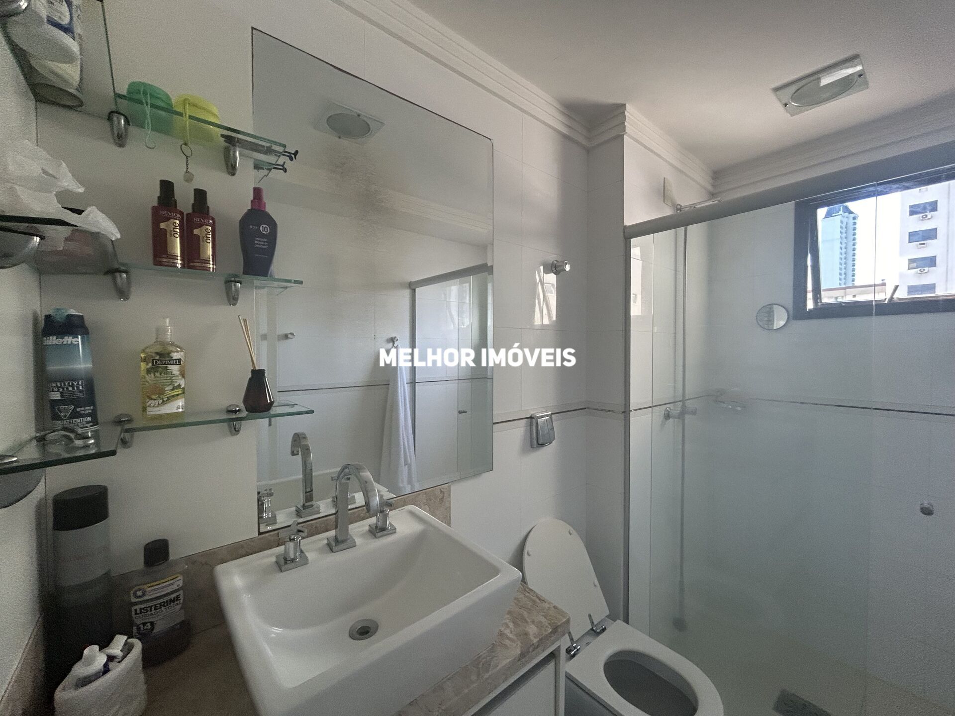 Apartamento para alugar com 4 quartos, 242m² - Foto 16