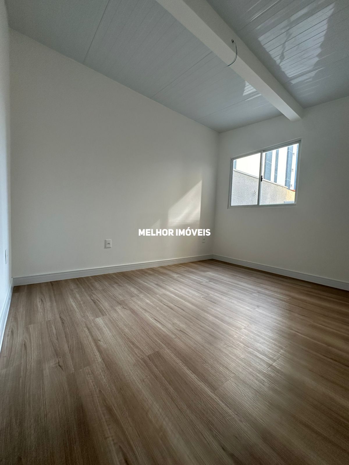 Apartamento à venda com 4 quartos, 201m² - Foto 7