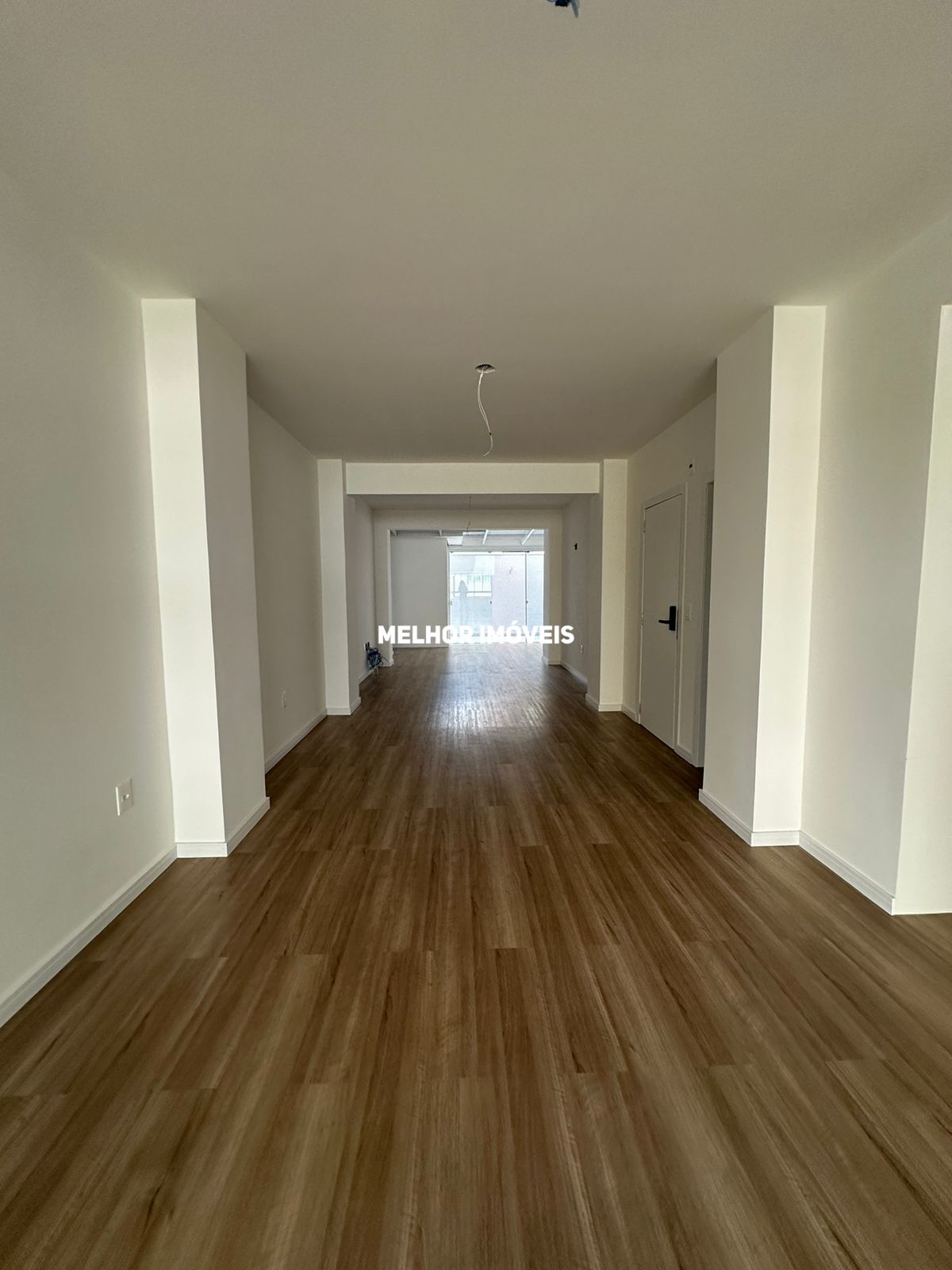 Apartamento à venda com 4 quartos, 201m² - Foto 4