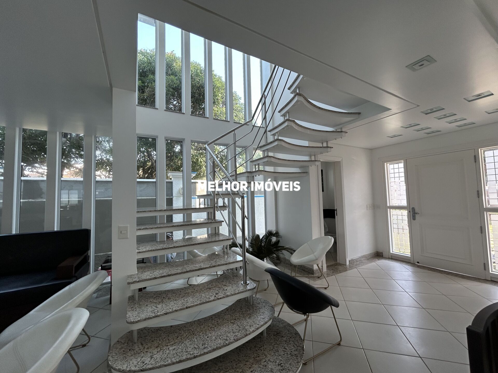 Casa à venda com 4 quartos, 380m² - Foto 15