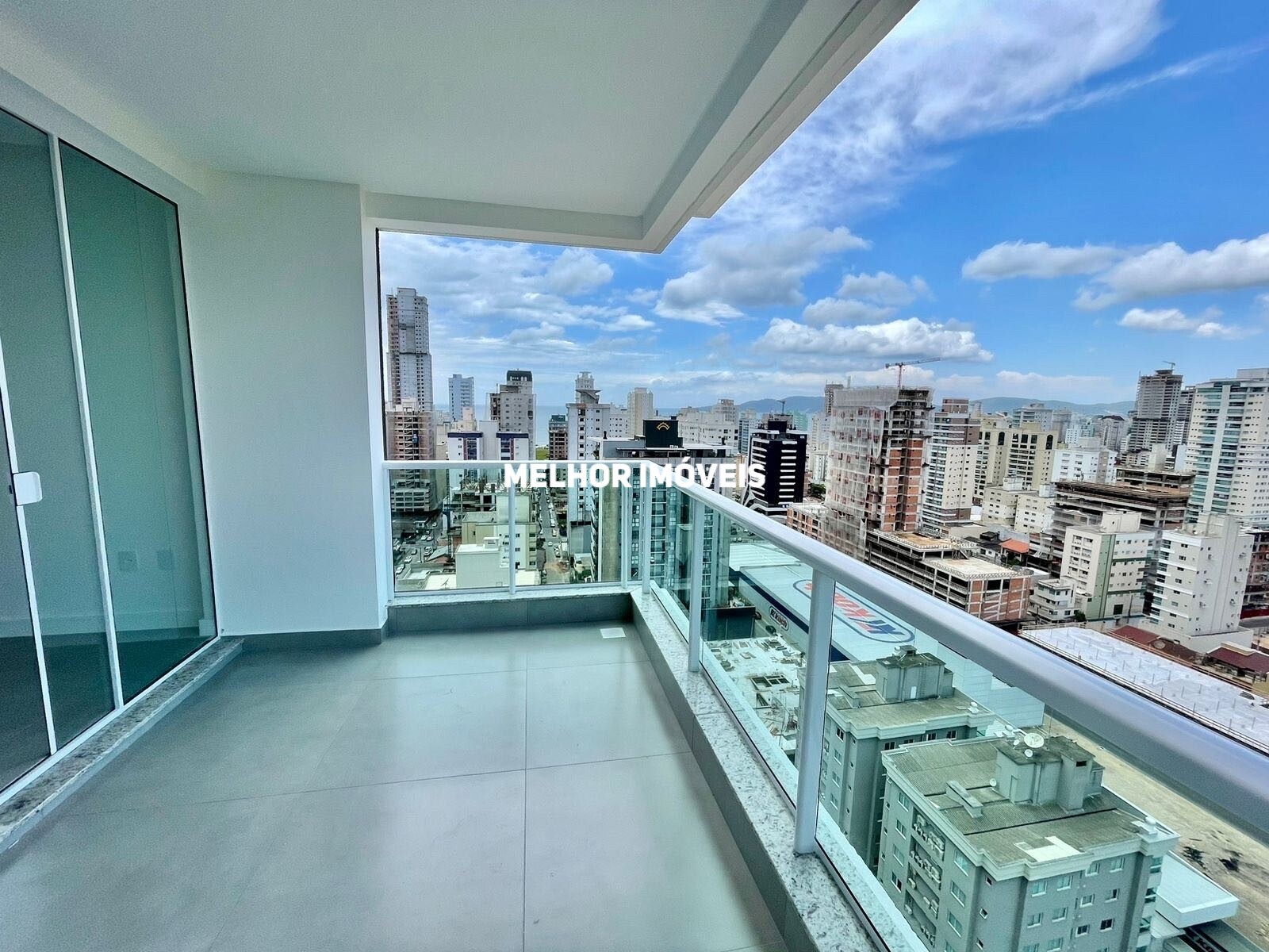 Apartamento à venda com 2 quartos, 93m² - Foto 8