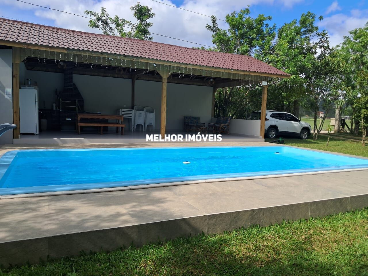 Sítio, 3 quartos, 1800 m² - Foto 1