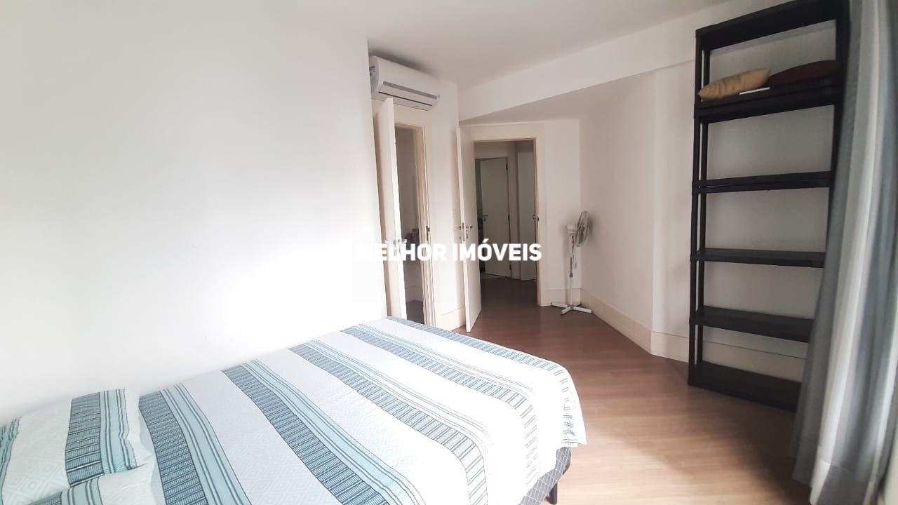 Apartamento à venda com 3 quartos, 131m² - Foto 12