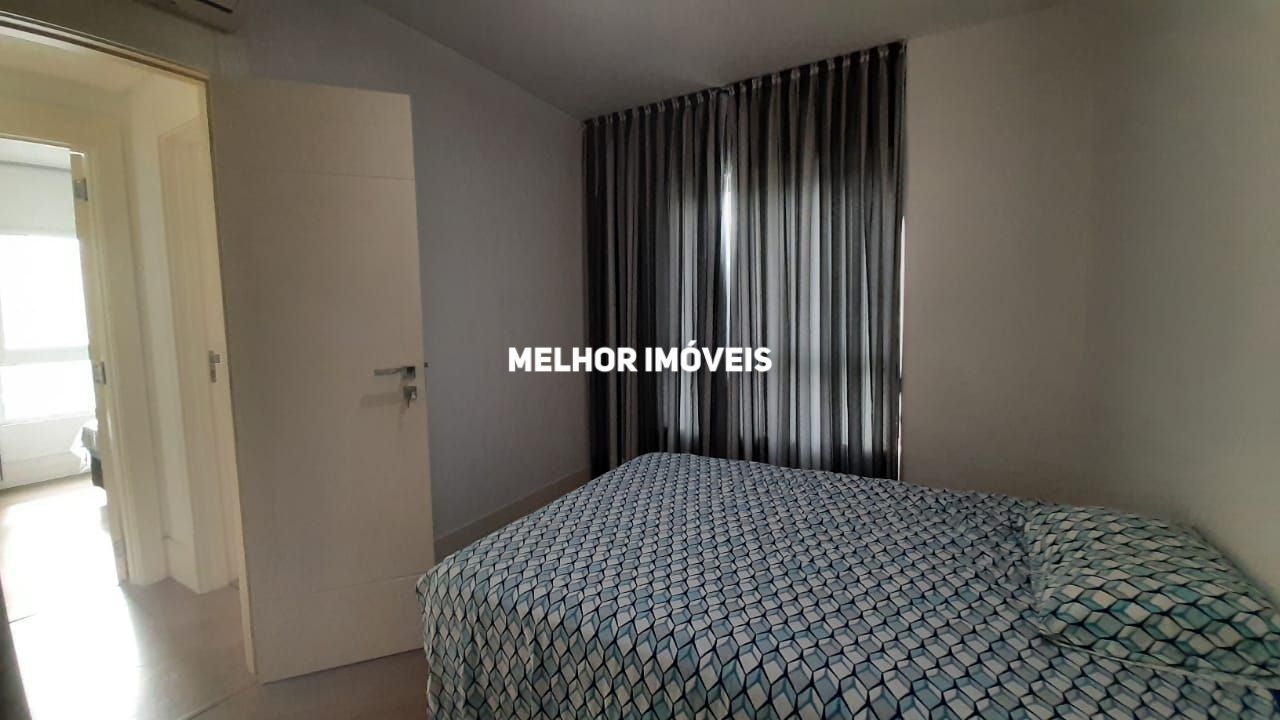 Apartamento à venda com 3 quartos, 131m² - Foto 11