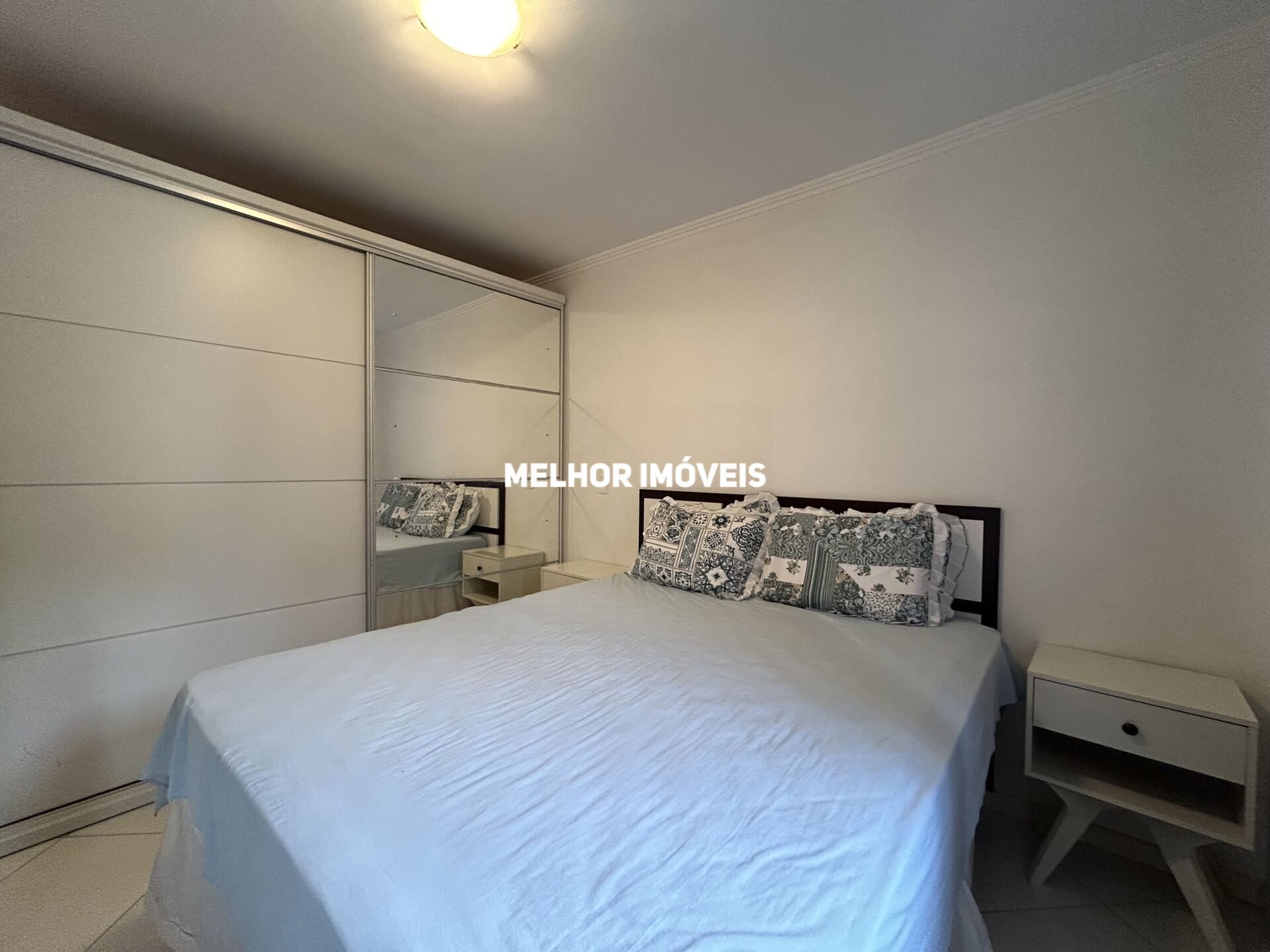 Apartamento à venda com 2 quartos, 83m² - Foto 17