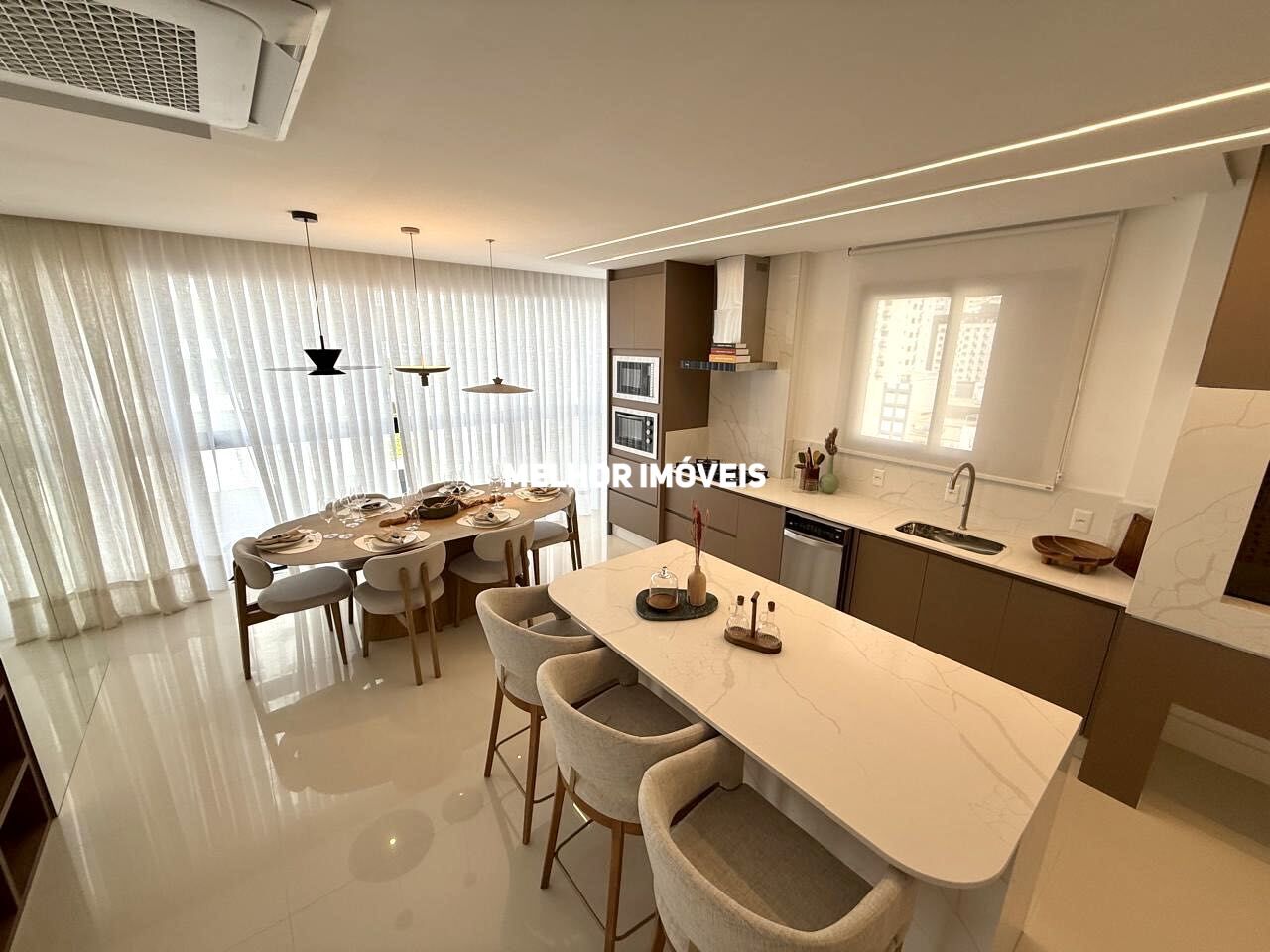 Apartamento, 3 quartos, 122 m² - Foto 2