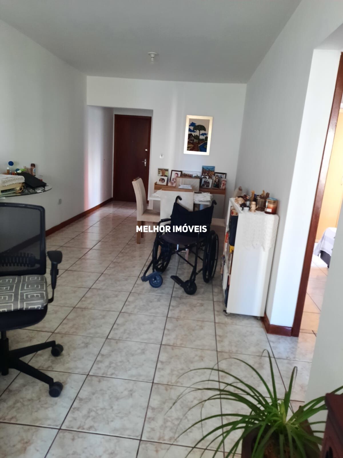 Apartamento à venda com 2 quartos, 83m² - Foto 3