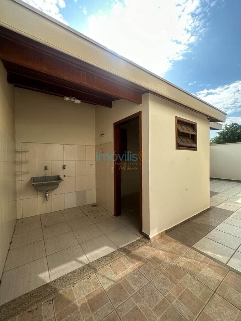 Apartamento para alugar com 3 quartos, 200m² - Foto 25