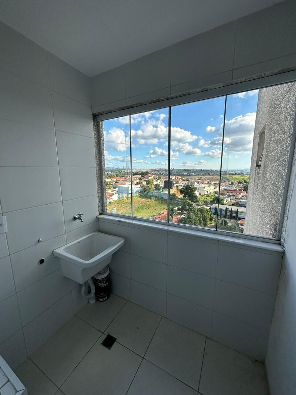 Apartamento para alugar com 2 quartos, 73m² - Foto 6