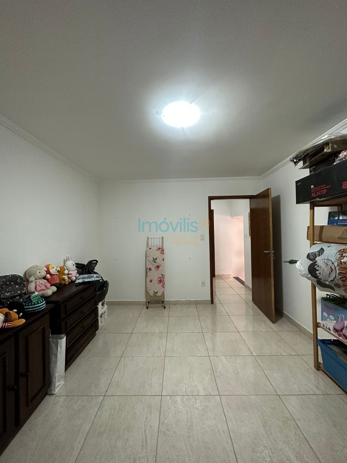 Casa para alugar com 3 quartos, 230m² - Foto 11